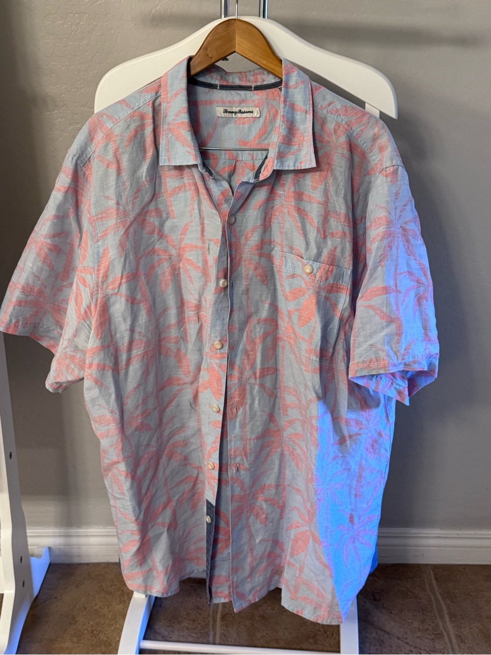 Tommy Bahama Light Blue & Pink Palm-Print Short-Sleeve Camp Shirt